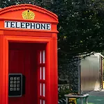 מלון Museum Of Bricks