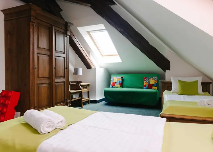 Отель Museum Of Bricks Кутна-Гора