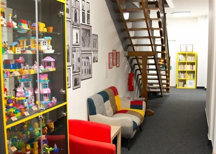 Museum Of Bricks מלון