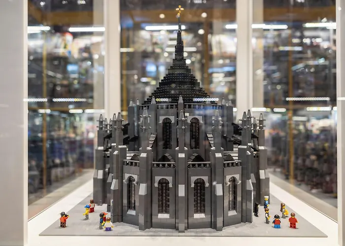 Hotel Museum Of Bricks